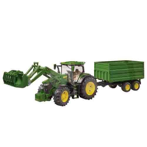 TRACTOR JOHN DEERE CON REMOLQUE